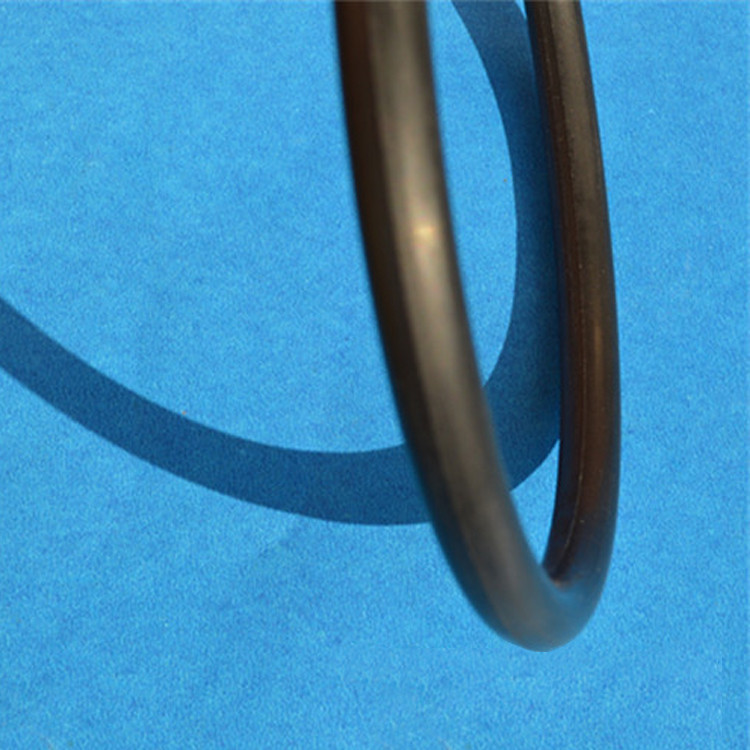 使用不當會（huì）導致密封圈變形。