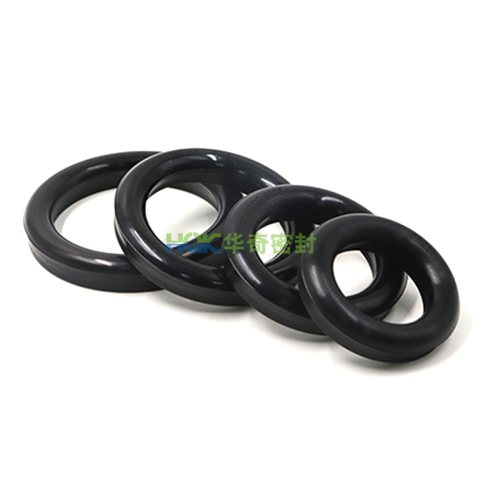 骨架油封應用液壓（yā）機械或套筒（tǒng）規格專用工具開展安（ān）裝