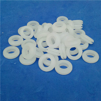 矽膠（jiāo）護線圈和橡塑護線圈價格怎麽相差那麽遠