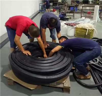 91香蕉污（qí）盾構機密封圈：原材料繼續下行（háng）？